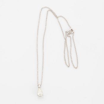 COLLIER, med droppformad diamant 1,01 ct, med GIA certifikat.