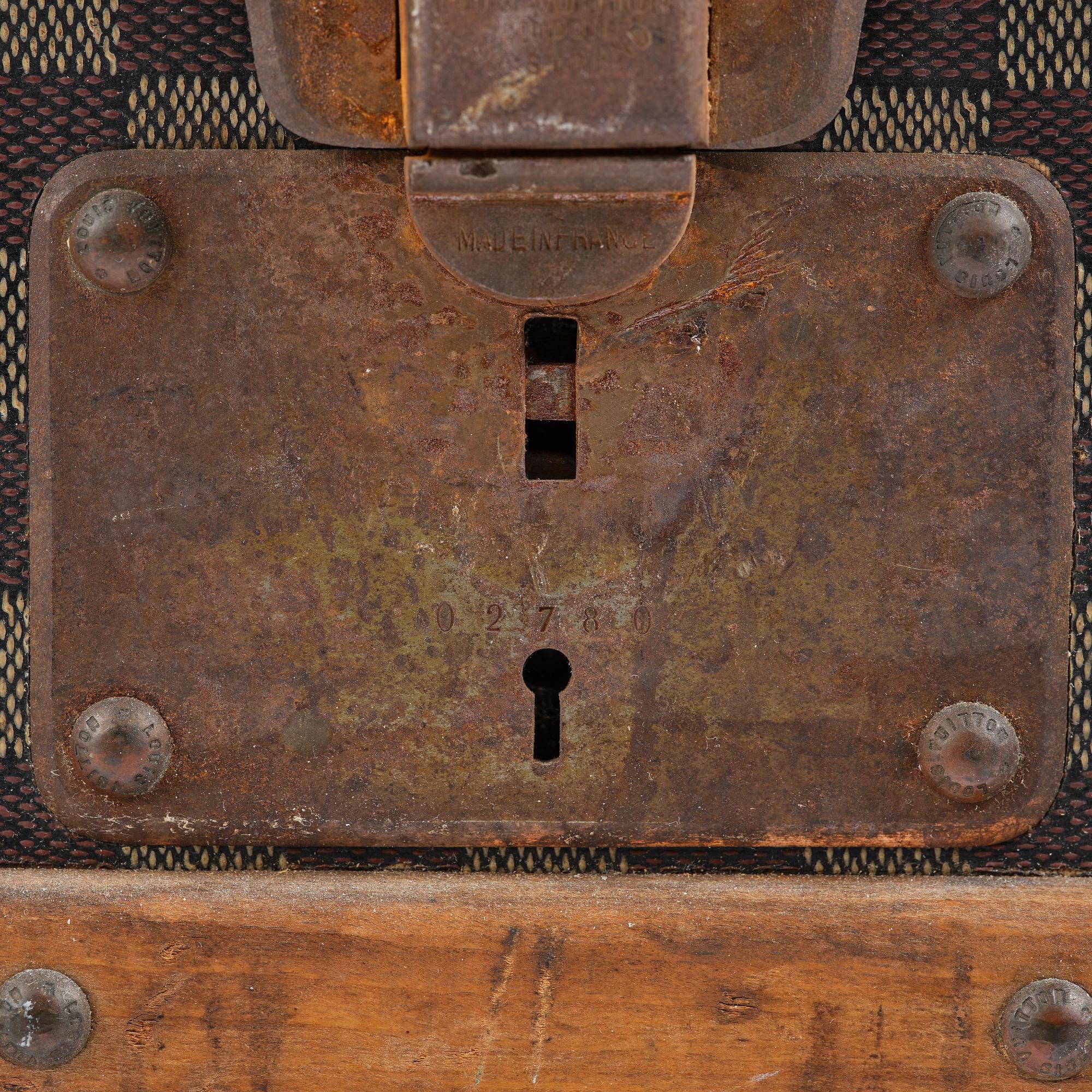 Louis Vuitton suitcase, late 19th century.