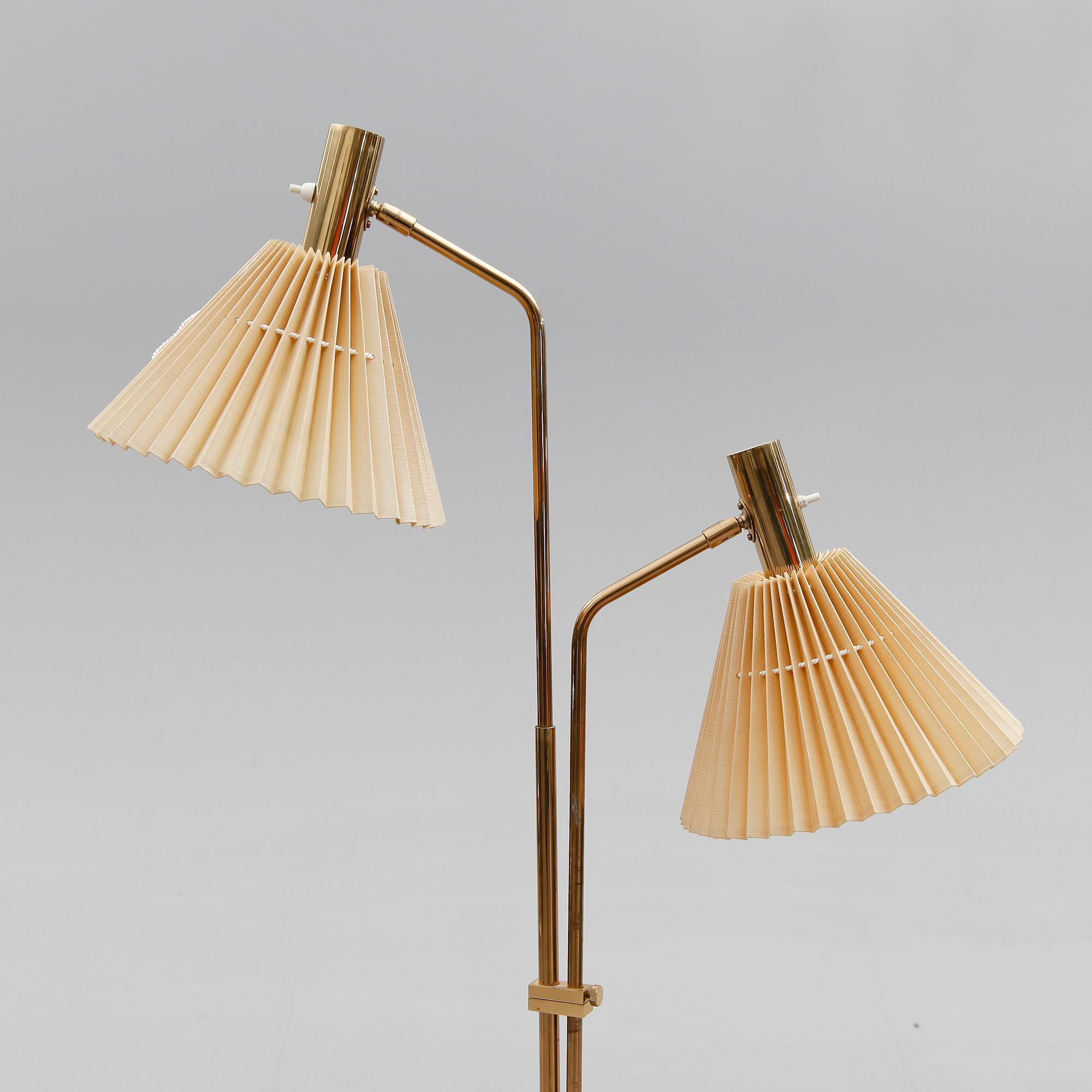 GOLVLAMPA, Bergboms, 1900-talets andra hälft.