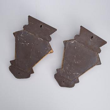 VÄGGLYKTOR, ett par, glas och metall, 1900-talets slut.