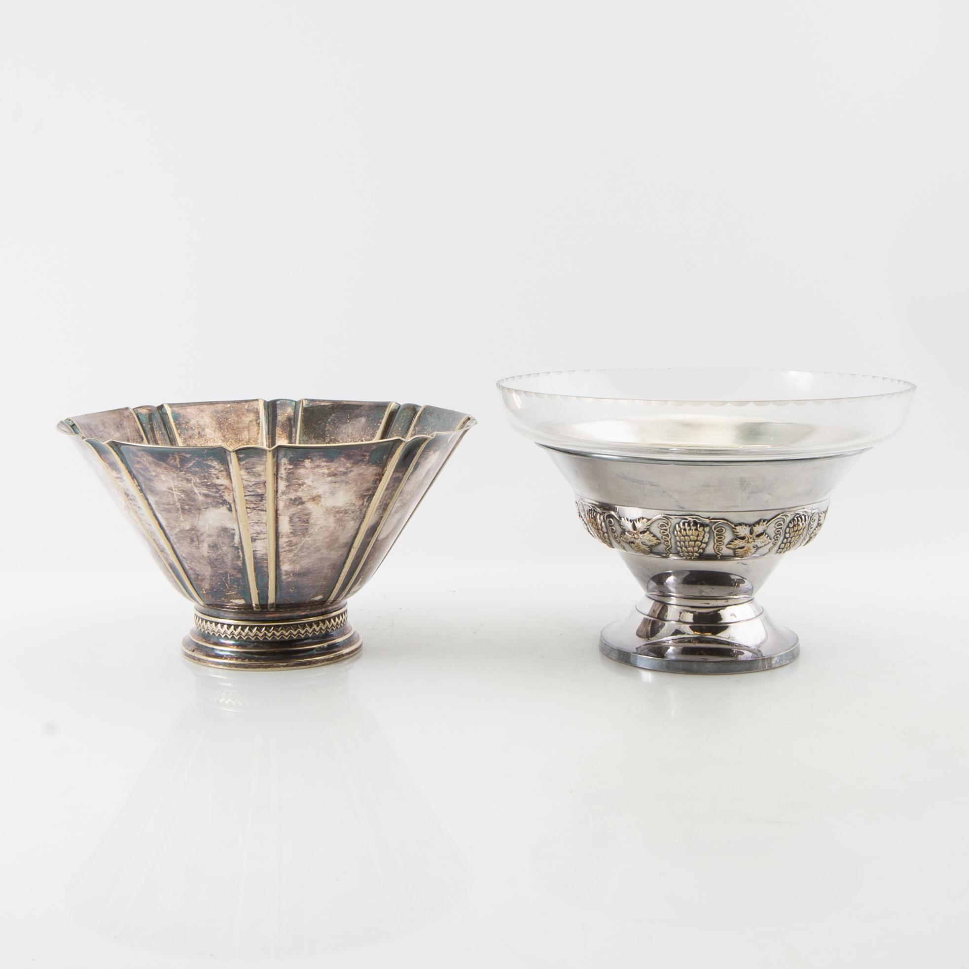 Bowls 3 pcs of silver-plated metal, first half of the 20th century.