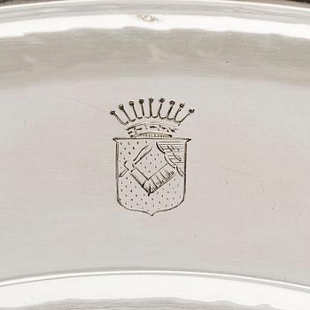 Fat, silver, engraved coat of arms, AB David Andersen & Comp, Stockholm 1926.