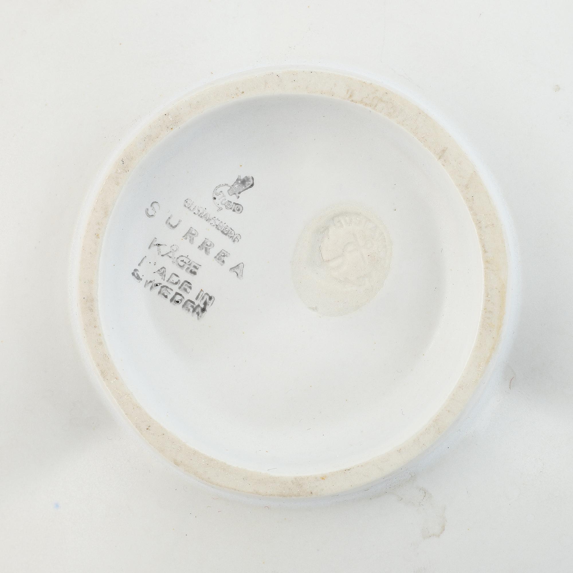 Wilhelm Kåge, two stonewate 'Guldsurrea' bowls, Gustavsberg Studio.