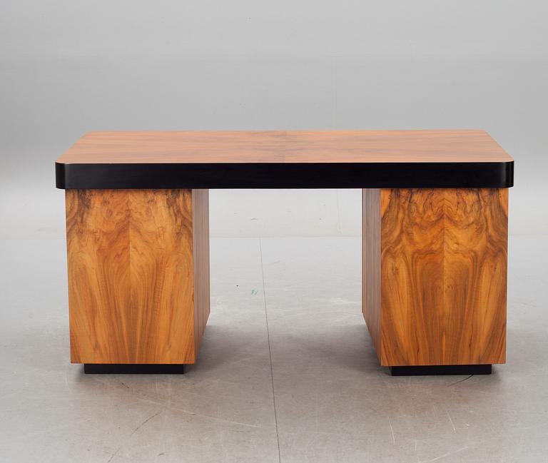 SKRIVBORD. Art deco-stil, 1900-tal.