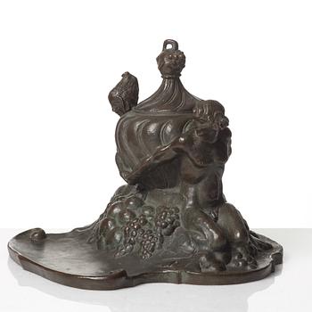 Alice Nordin, An Alice Nordin Art Nouveau bronze desk centrepiece, foundry Otto Meyer, Stockholm.