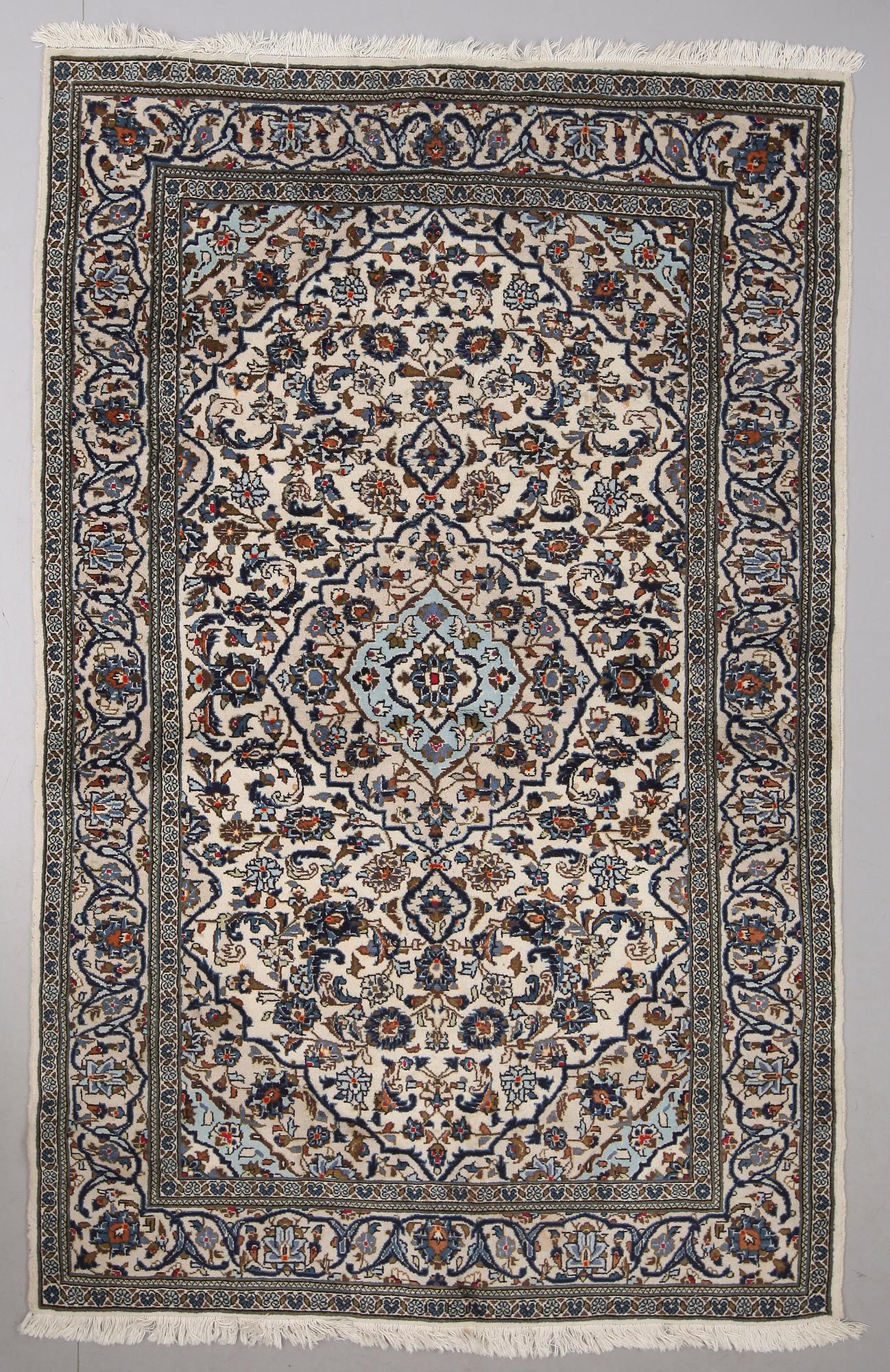 MATTA, Täbriz, 240 x 145 cm.