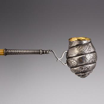 BÅLSLEV, ostämplad, silver och ben, 1700-talets förra hälft.