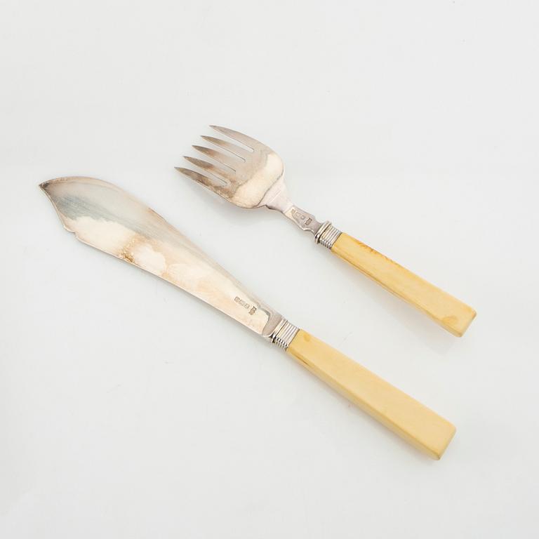 Mappin & Webb fish cutlery 24 + 2 dlr sterling silver Sheffield 1903.