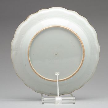 A famille rose armorial serving dish, Qing dynasty, Qianlong (1736-95).