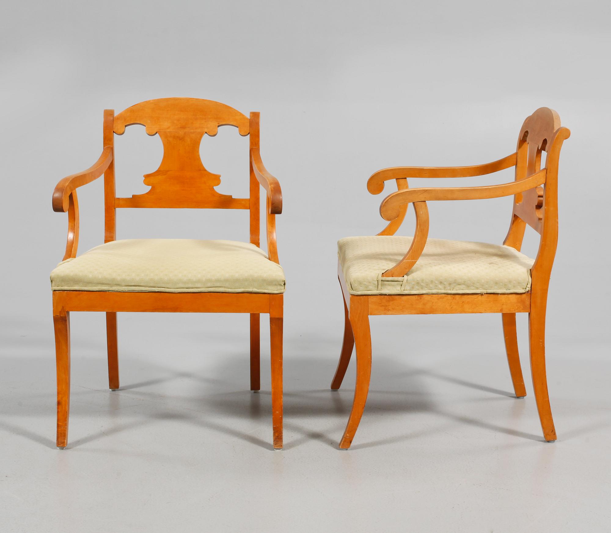 STOLAR, 2 st, samt KARMSTOLAR, 2 st, Karl Johan, 1800-talets mitt.