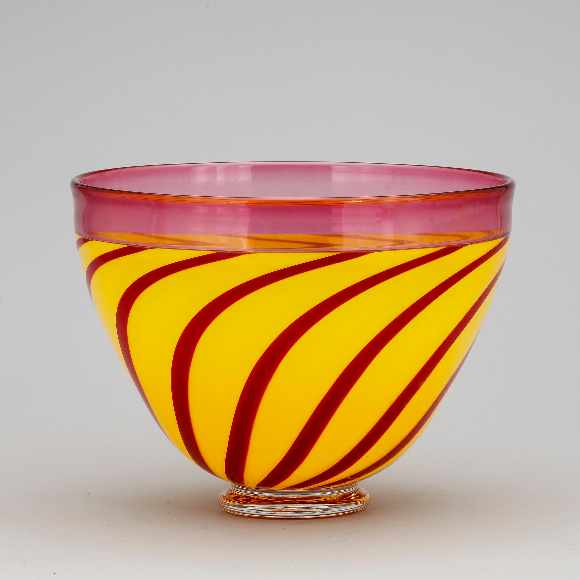 VAS, glas, Ulf Johansson, Sjöhyttan. Signerad.