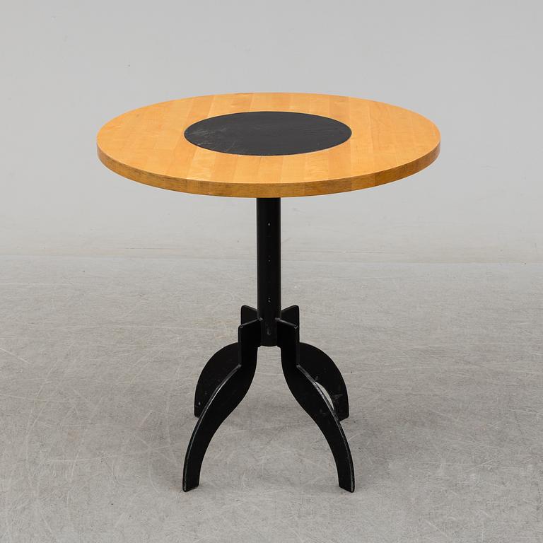 JONAS BOHLIN, bord, "Triptyk II", Källemo, Värnamo, modell formgiven 1988.