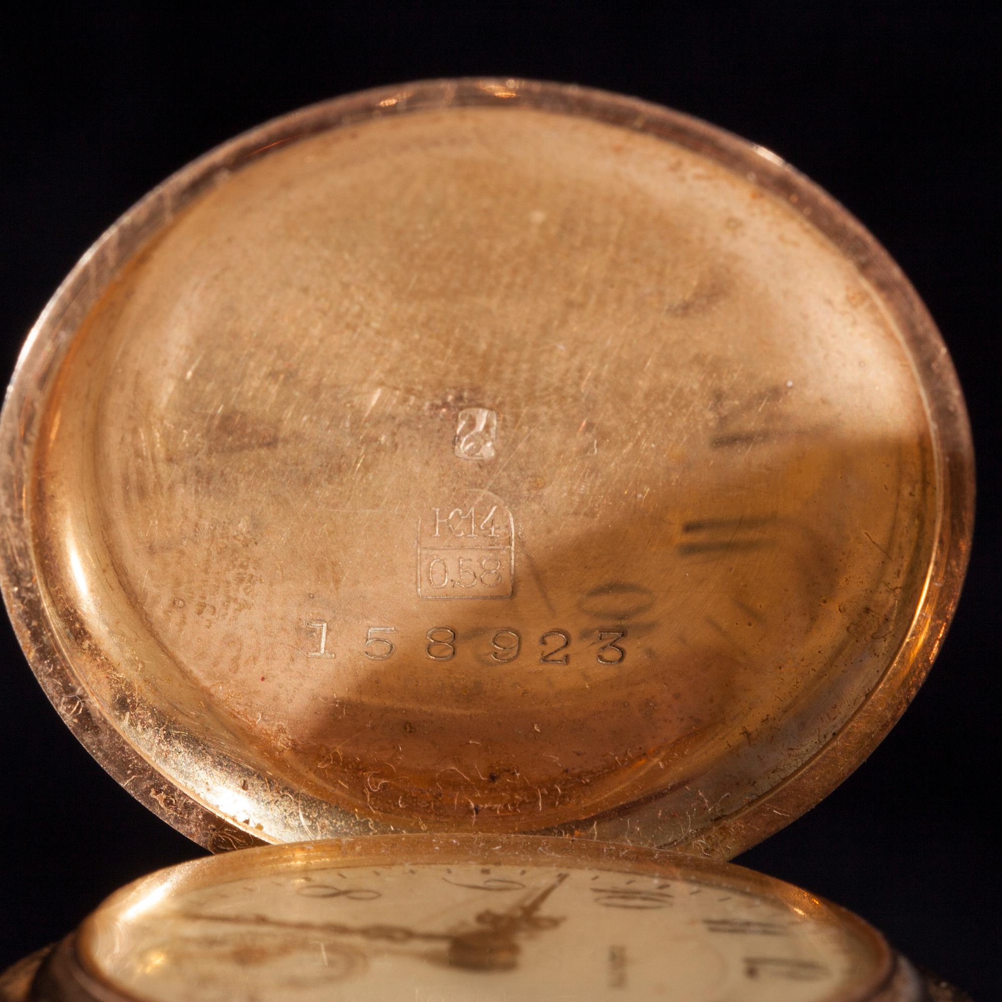 FICKUR, dam, 14K guld. Zenith. Ked av guldfärgad metall. Klockans vikt ca 26 g.