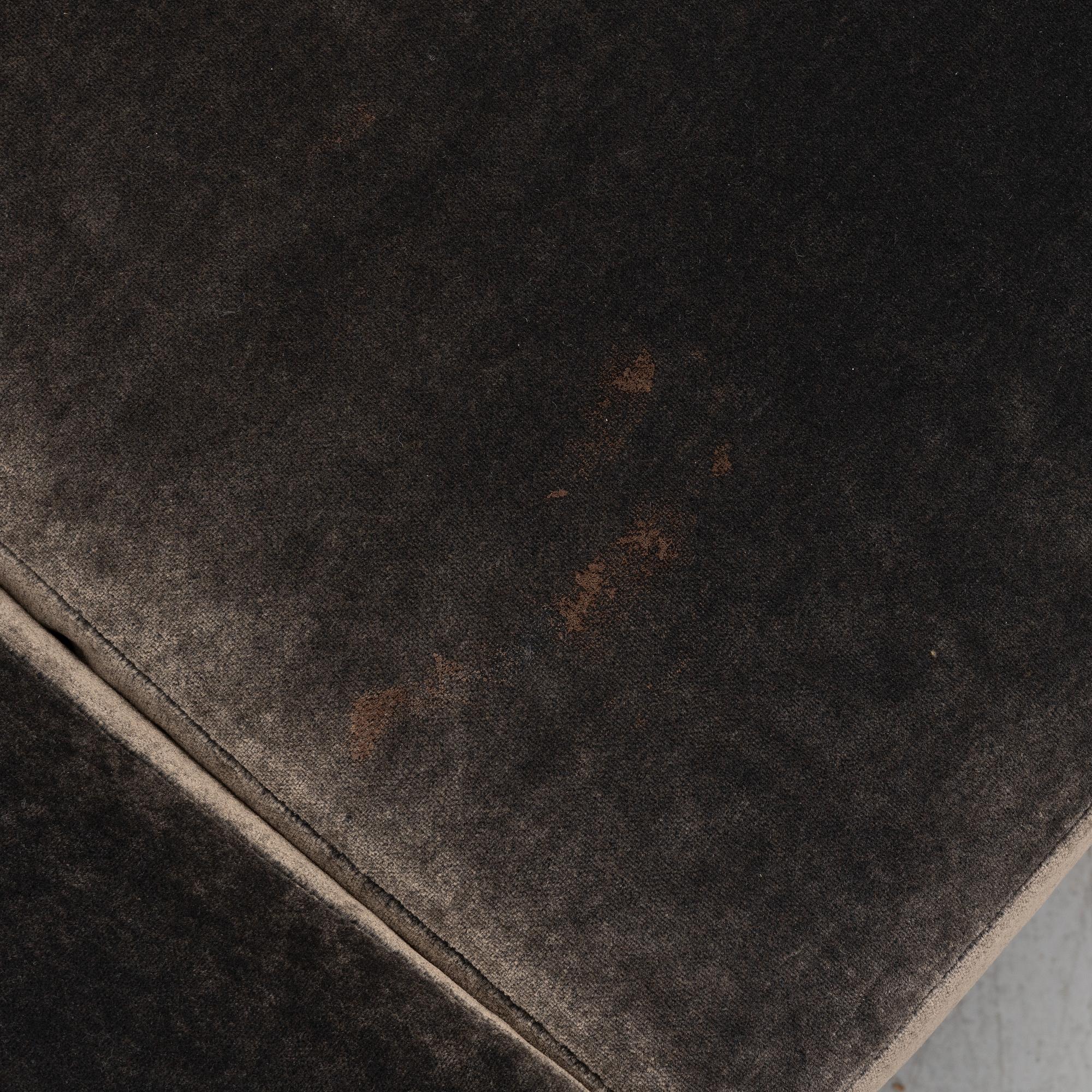 Torill Slettvoll, "Twin", fåtöljer, ett par samt fotpall, Slettvoll.