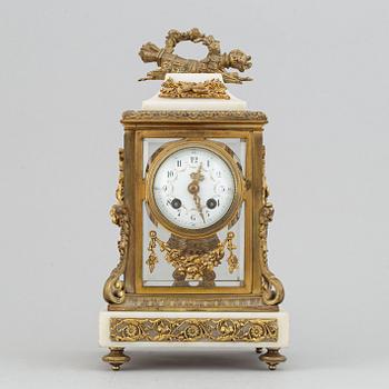 A circa 1900 Louis XVI-style mantle clock.