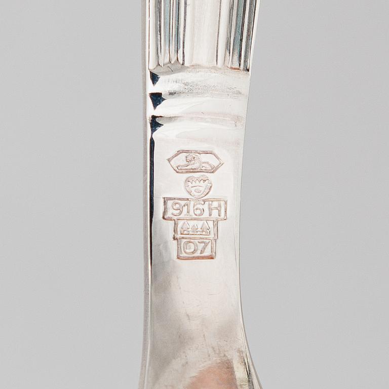 Holger Rasmussen, A 41-piece set of 'Margit' silver cutlery, Hämeenlinna ja Helsinki 1964-68.
