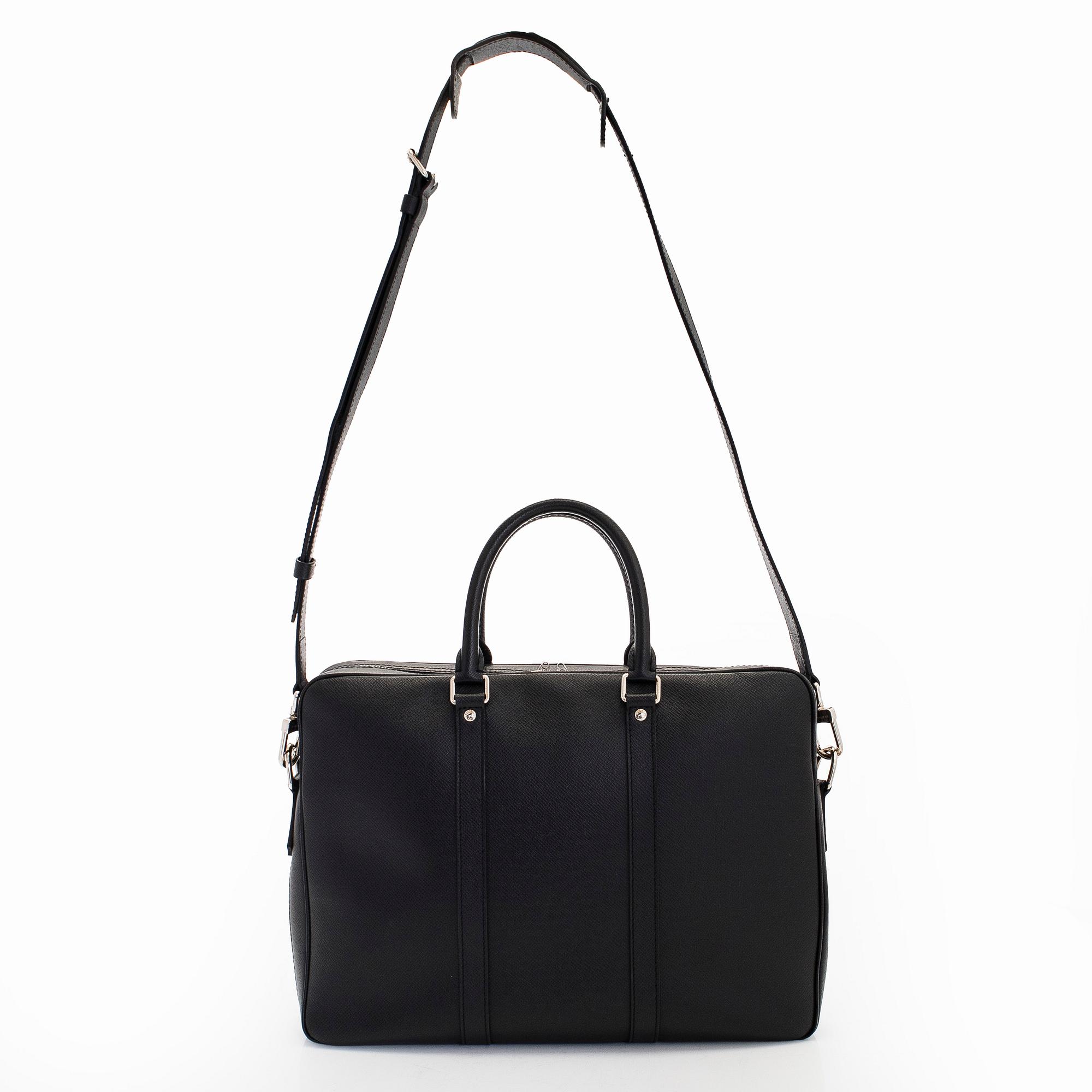 Louis Vuitton, a Taiga leather 'Porte-Documents Voyage' briefcase/bag.