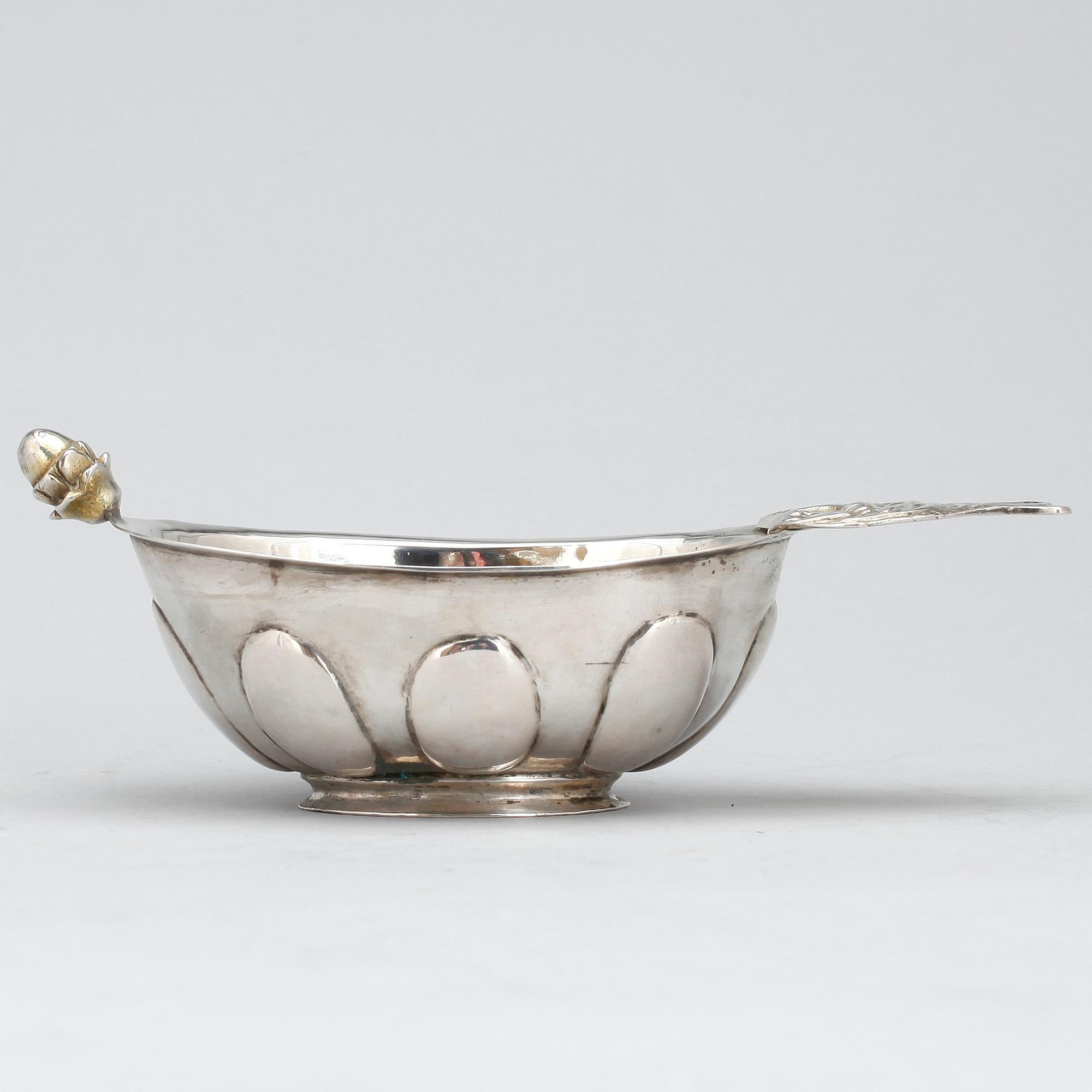 KÅSA, silver, 1800-tal. Tot vikt 78 gram.