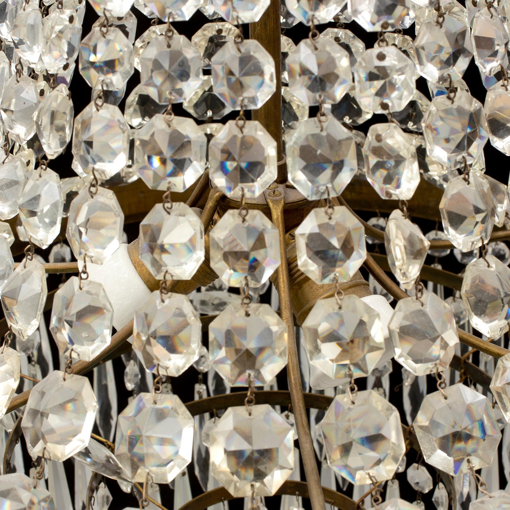 A mid 20th century chandelier.