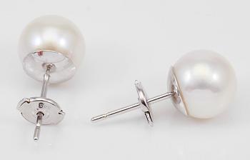 ÖRHÄNGEN, 1 par, odlade pärlor.