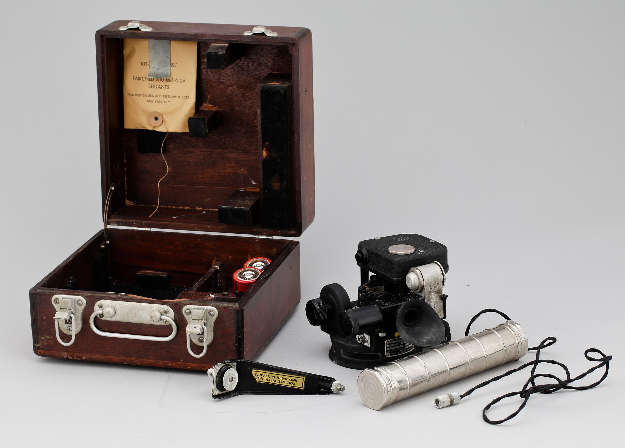 SEXTANT, 2 st, bl a USA, 1900-tal.