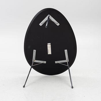 Arne Jacobsen, A table, “3603”, anniversary edition, Fritz Hansen, 2002.