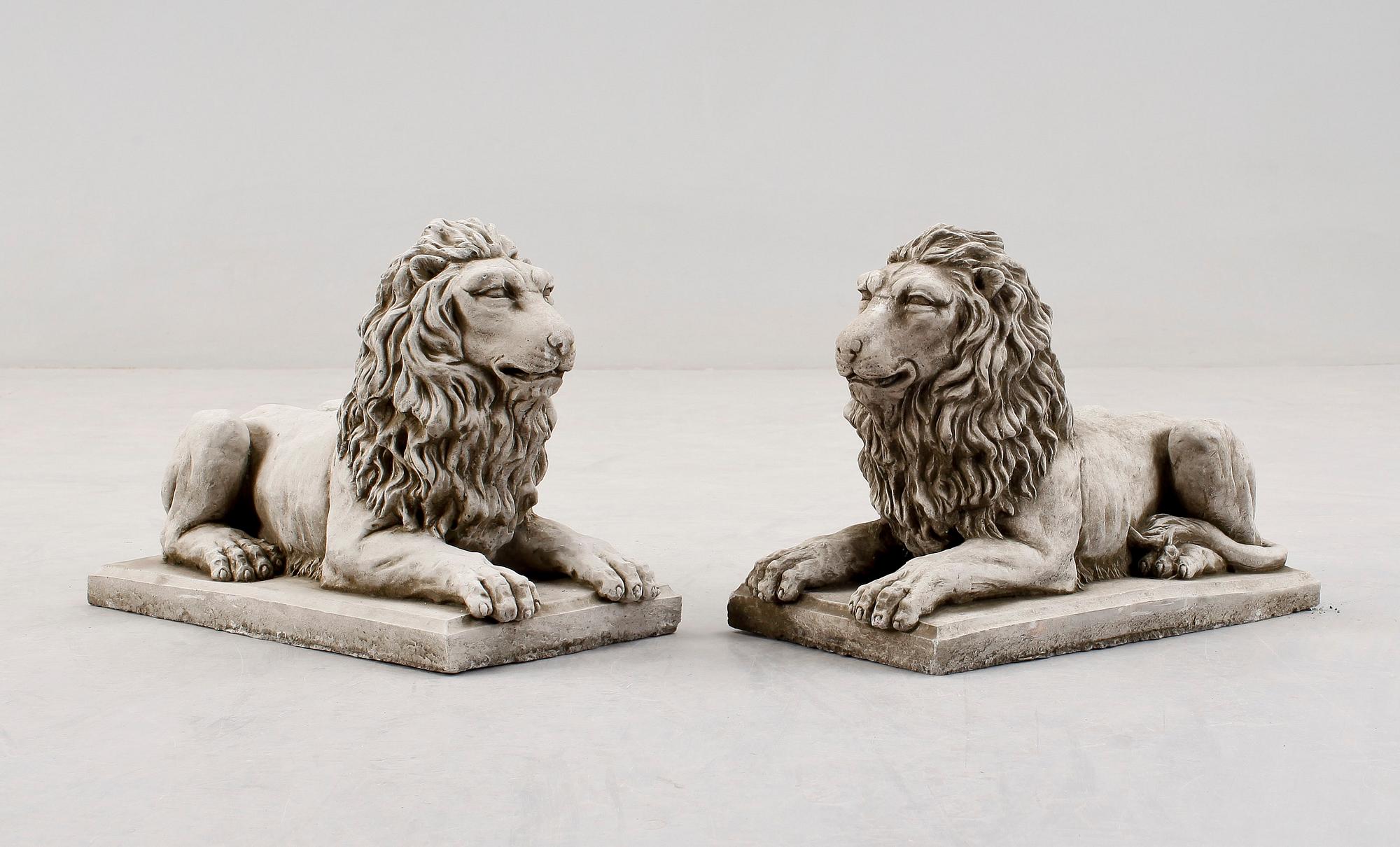 TRÄDGÅRDSSKULPTURER, ett par, samtida.