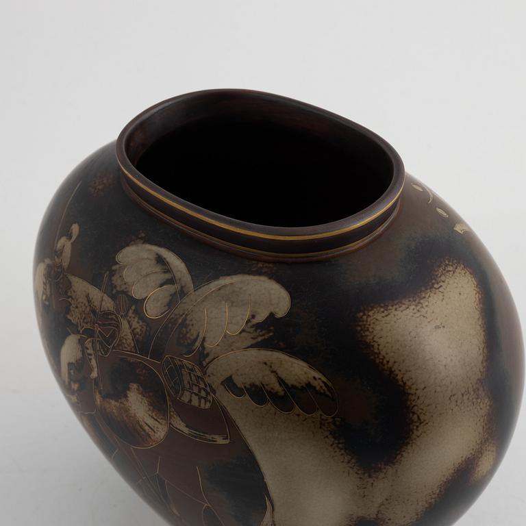 Gunnar Nylund, a "Flambé" vase, ALP Lidköping, Rörstrand, Sweden, 1930's.