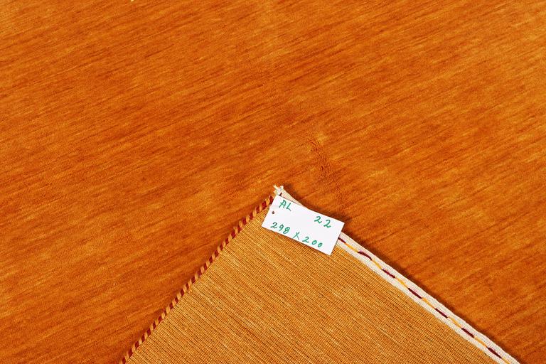 Matta, Lori, ca 298 x 200 cm.