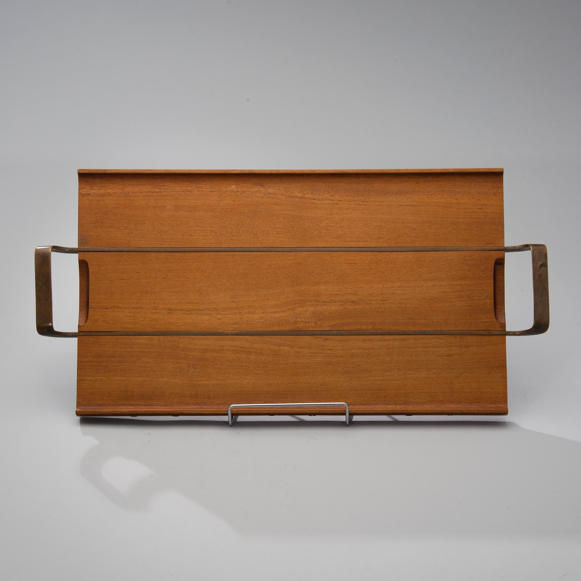 TAPIO WIRKKALA, TARJOTIN. Leimattu Design Tapio Wirkkala, Kultakeskus Oy, Made in Finland. 1960-luku.