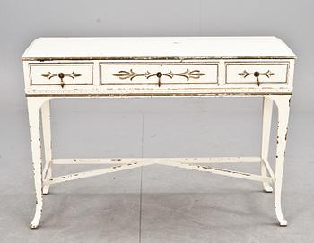 TOILETTEBORD, gustaviansk stil. Sekelskiftet 1900.
