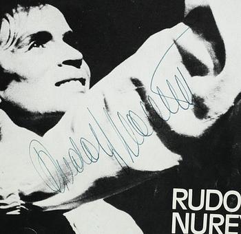 RUDOLF NUREYEV (1938-1993), autograf på informationsblad, Cullbergbaletten på Cirkus, Riksteatern 1981.