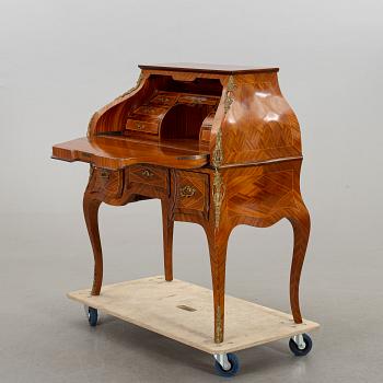 A MID 20th CENTURY ROCOCO STYLE SECRETAIRE.