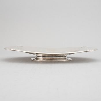 A Danish 20th century silver dish, marked Copenhagen 1949.