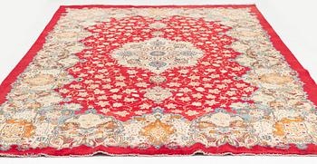 A Keshan carpet, c. 382 x 268 cm.