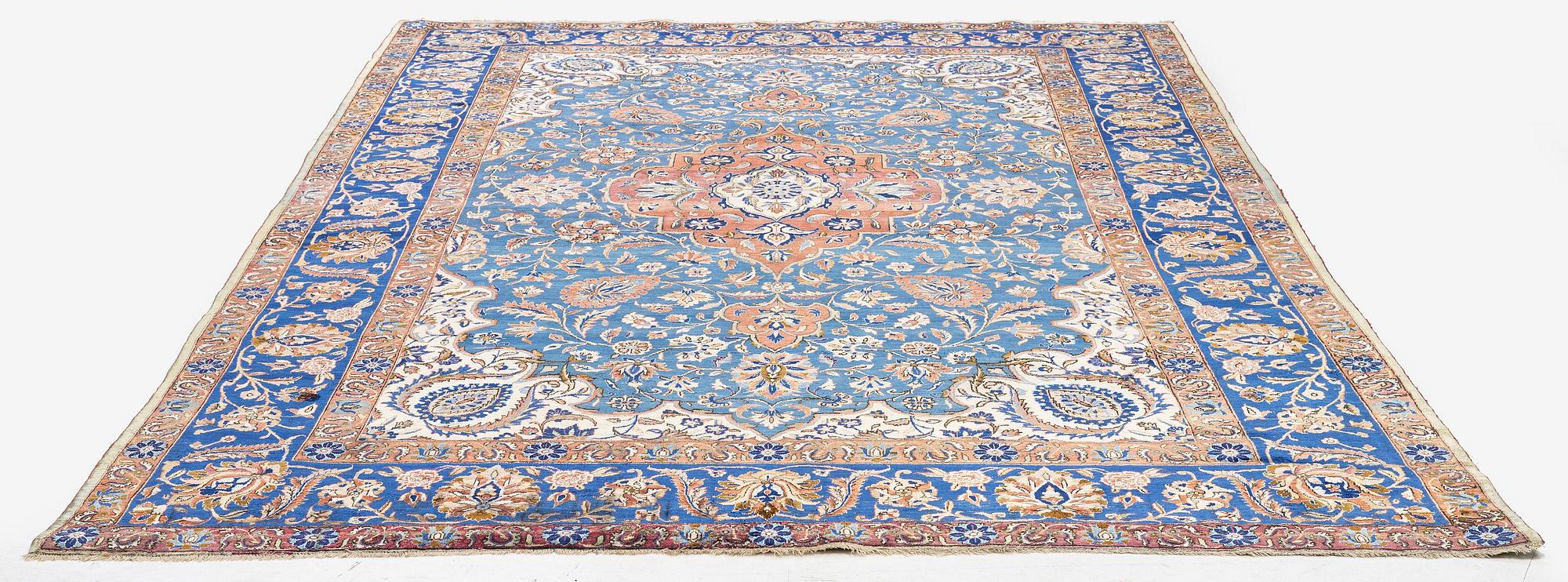 An antique silk Kashan, Central Persia, c. 320 x 201 cm.