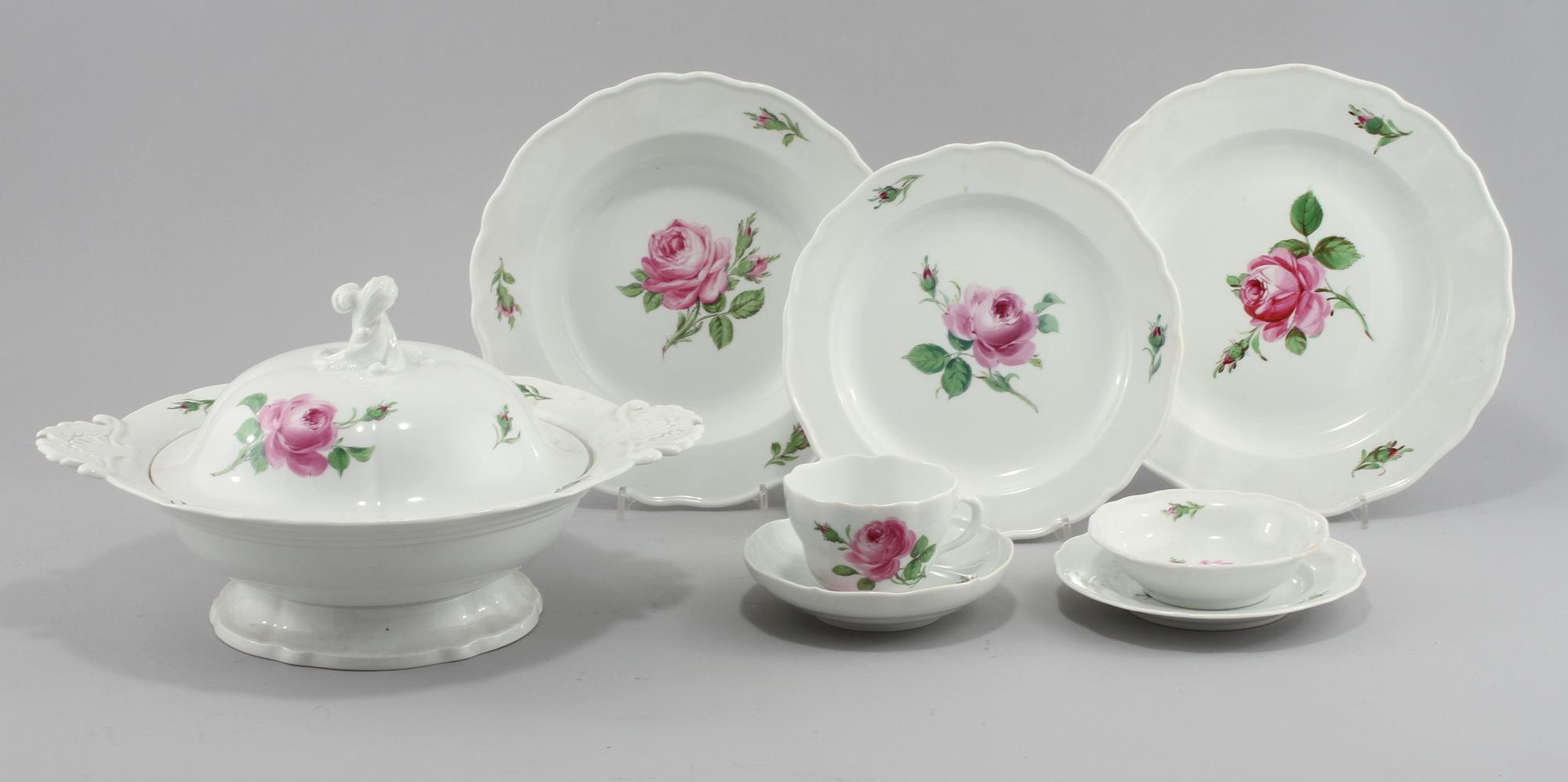 SERVISDELAR, porslin, Meissen, 1900-tal.
