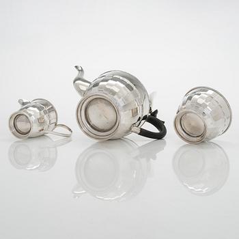 Teekalusto, 3 osaa, sterlinghopea, Sheffield Englanti, 1932 ja 1936.