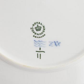 13 pieces "Musselmalet", porcelain, Royal Copenhagen, Denmark.