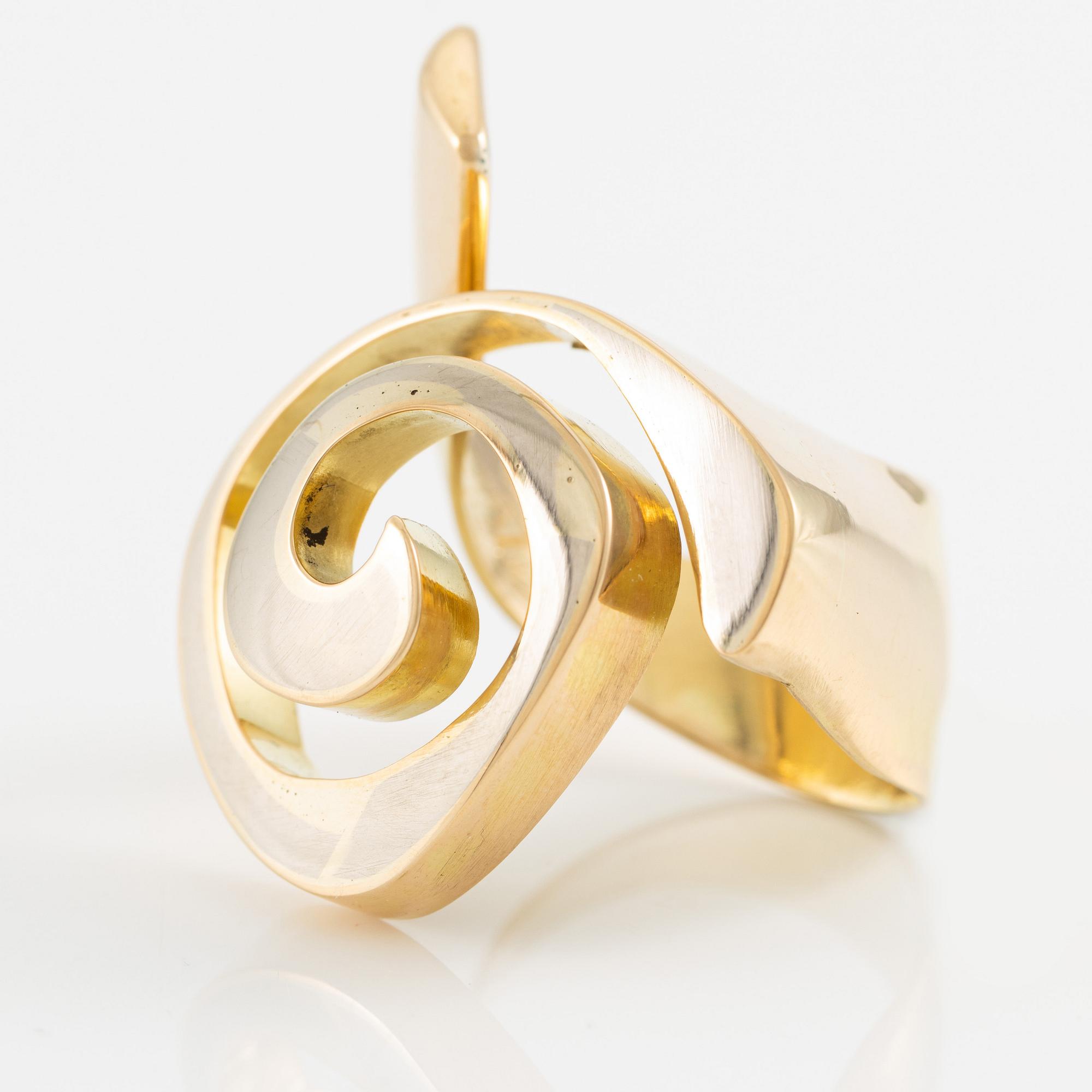 Jan-Christer Lundqvist, ring, 18K gold, Skövde.
