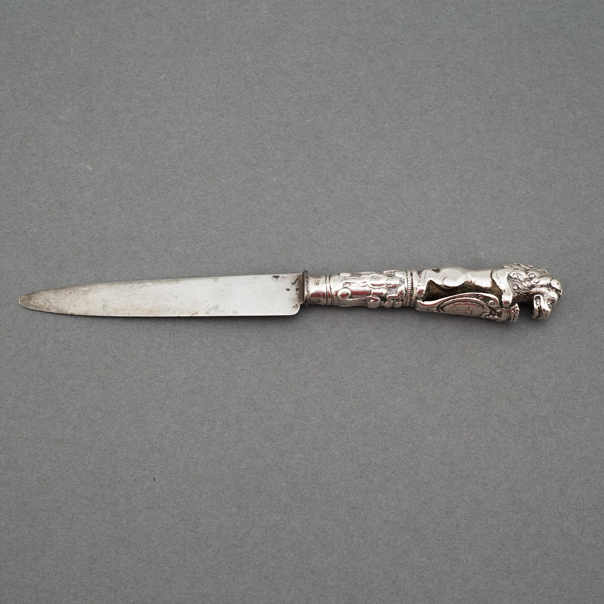 A DUTCH SILVER KNIFE, possibly by Gabynus van der Lely, Leeuwarden ca 1746.