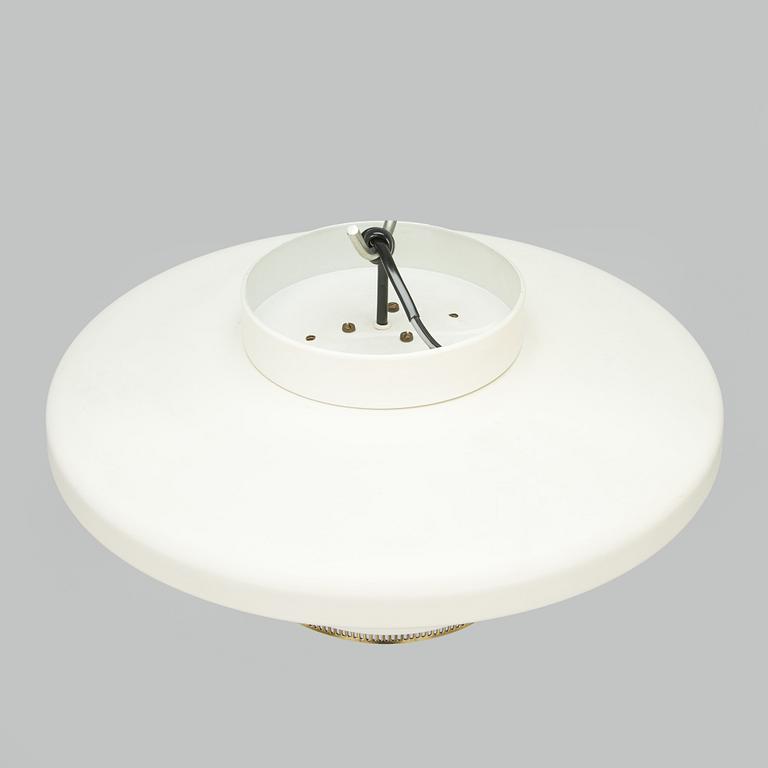 Alvar Aalto, 'A605' ceiling lamp for Valaistustyö.