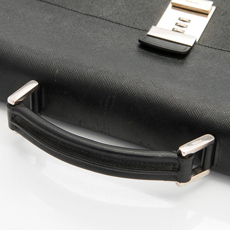 Prada, portfölj.