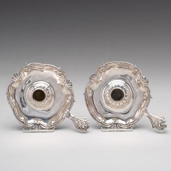 Lorenz Vick, nattljusstakar, ett par, silver,  Ulricehamn 1773, rokoko.