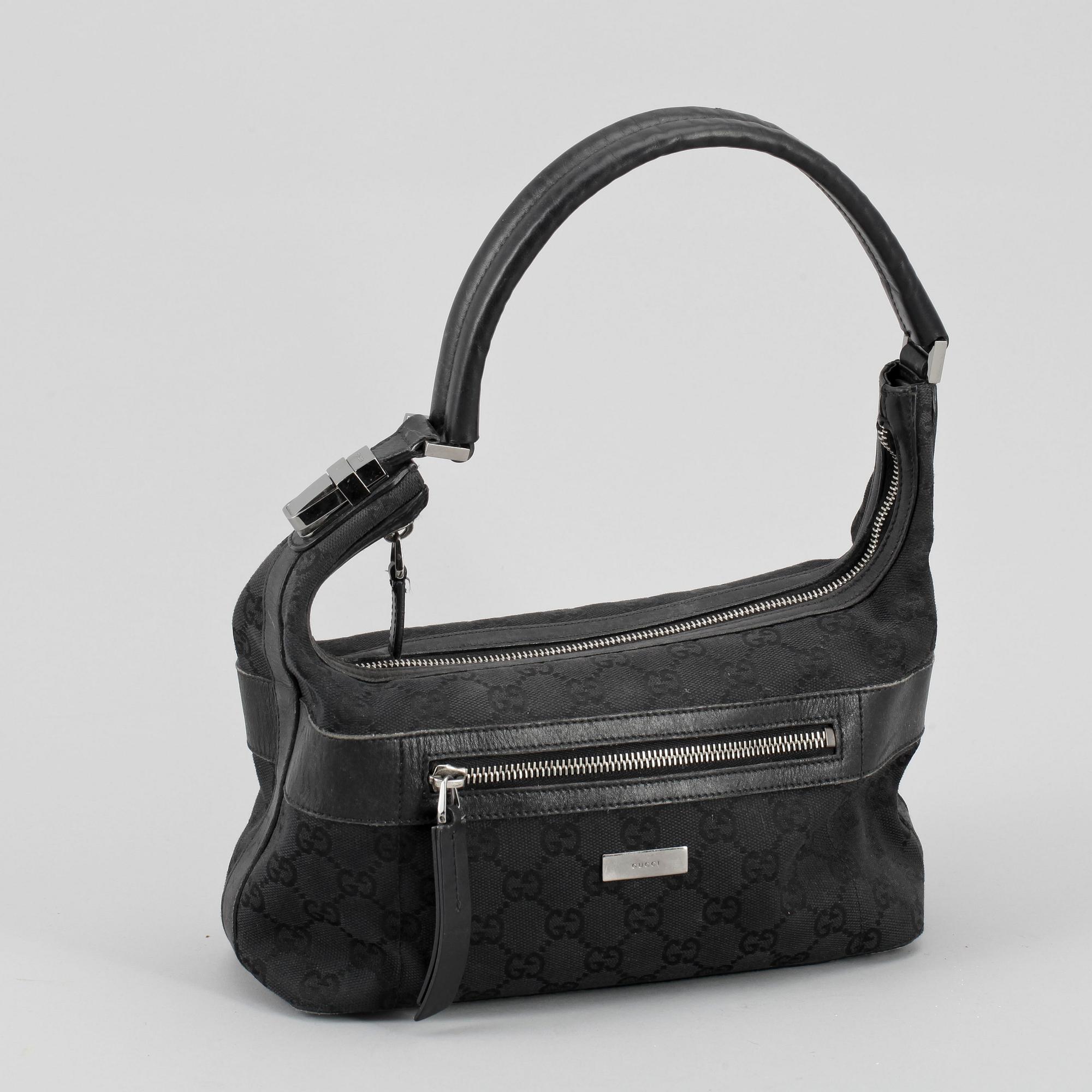 VÄSKA samt SKOR, 3 delar, Gucci.