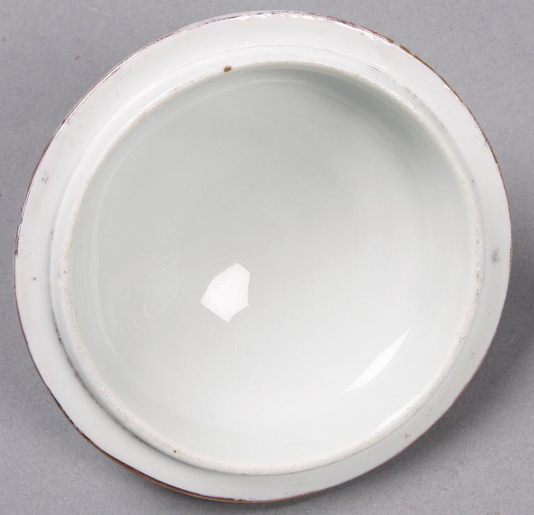 SKÅL MED LOCK, porslin, nyrokoko, Meissen, sent 1800-tal.
