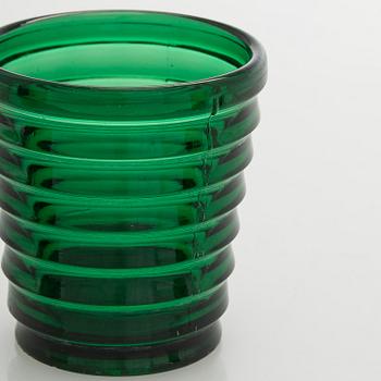 Aino Aalto, drinking glasses, 4 pcs, model 4052, and plate 'Bölgeblick', Karhula Glassworks, 1930s.