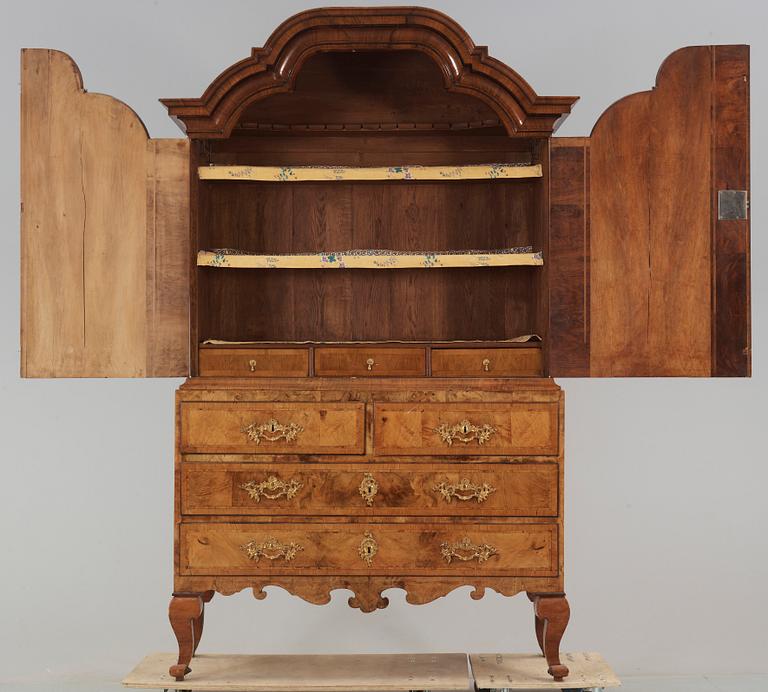 SKÅP, rokoko, 1700-tal.