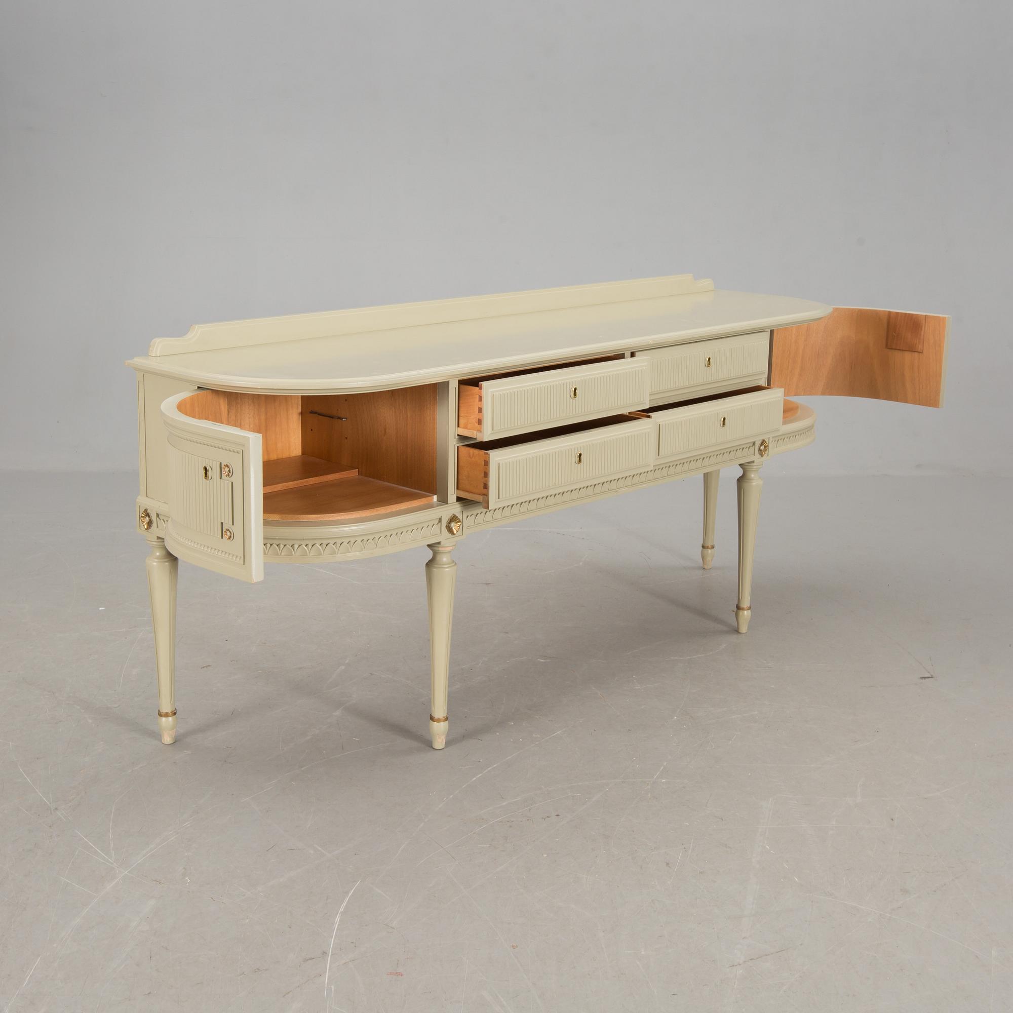 SIDEBOARD, gustaviansk stil, 1900-talets andra hälft.