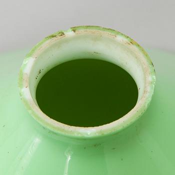 Pöytävalaisin / kirjoituspöydänvalaisin, noin 1900.